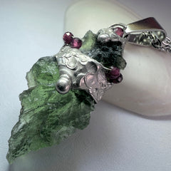 1.8g Moldavite Necklace - garnet accents