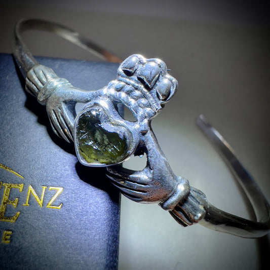 Sterling Silver Claddagh Bracelet | 0.30g | Chlum