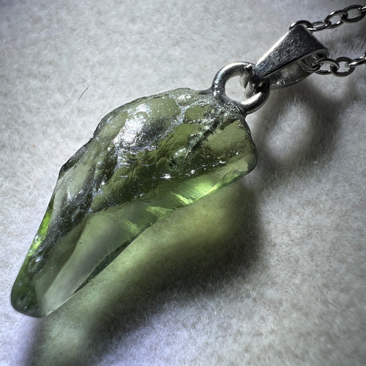 Semi-Faceted Moldavite Pendant | 1.07g | Chlum