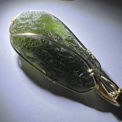 14.93g Gold & Moldavite Pendant