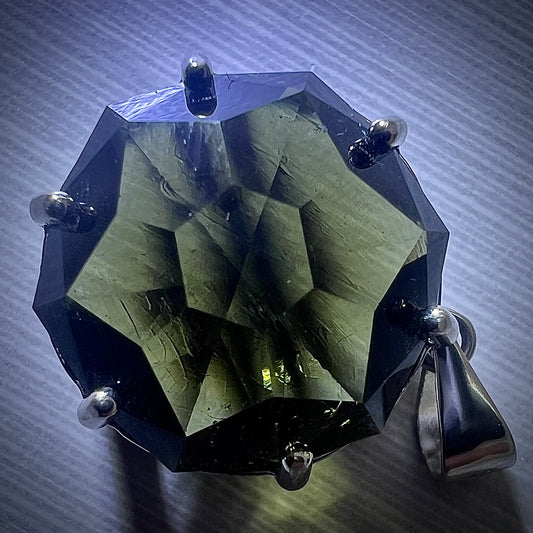 8.37ct HexaBrilliant Cut Moldavite Pendant in Sterling Silver
