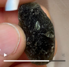 Field Find Moldavite, Radomilice 7.44g Inner Air bubble.