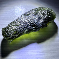 3.88g Chlum Drop Moldavite