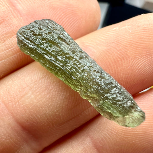 1.89g Chlum Drop Moldavite