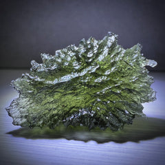 4.68g Moldavite with prominent Lechateliarite.