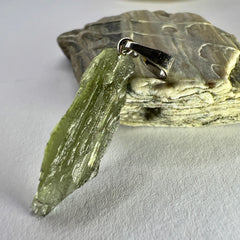0.88g Moldavite Rhodium-Plated Silver Pendant