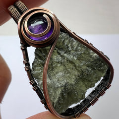 Moldavite & Amethyst Copper Pendant 2.76g