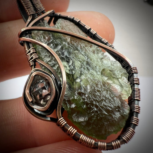 Moldavite & Herkimer Copper pendant 3.3g