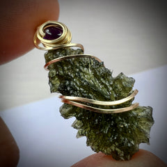 Gold Wrapped Moldavite & Amethyst Pendant - 3.21g