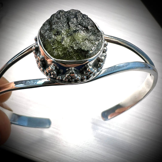 3.4 Moldavite silver Bracelet