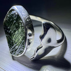Whale Tail Motif Sterling Silver Moldavite Ring - T (9.5)