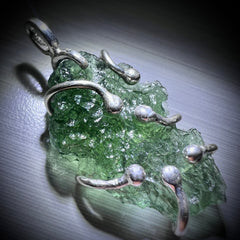 Moldavite & Silver Pendant 3.67g.