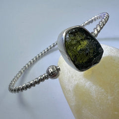 Elegant Moldavite Silver Cuff Bracelet 2.6g