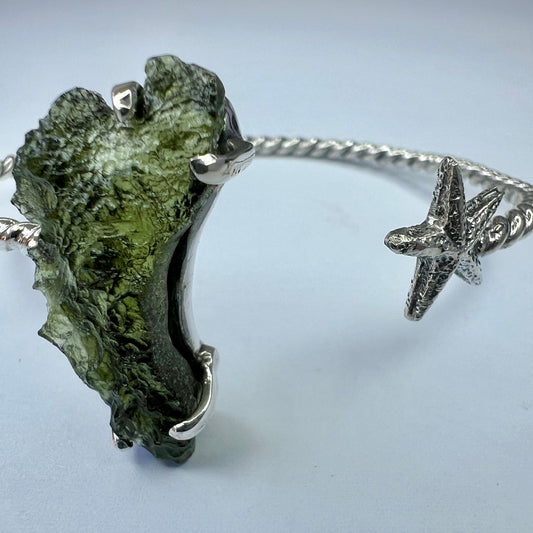 Moldavite Star Silver Cuff Bracelet 3.8g