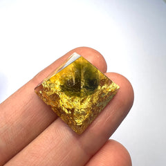 Moldavite Orgone Generator Pyramid – 18mm