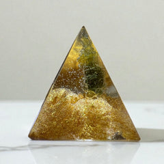 Moldavite Orgone Generator Pyramid 28mm