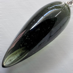 Moldavite Pendulum (3.28g) inner bubble.