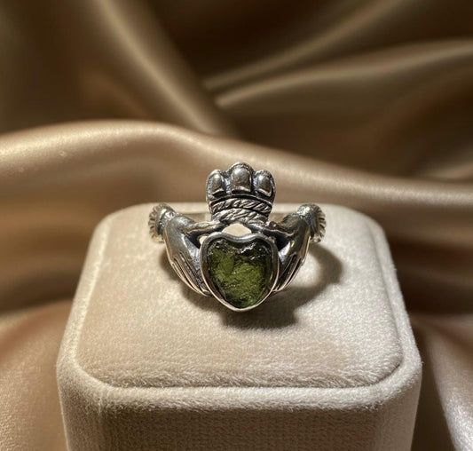 Claddagh Silver Ring (Size 6)