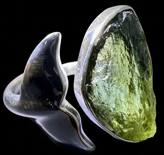 Whale Tail Motif Sterling Silver Moldavite Ring - 8.5 (R)