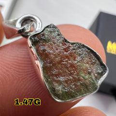 1.47g Bezel set Moldavite Silver pendant