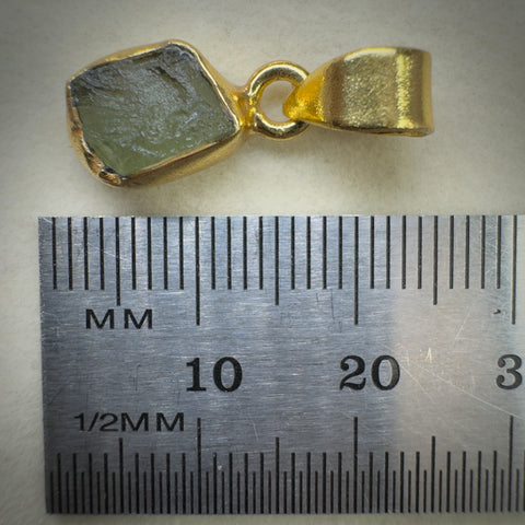 Gold Plated Sterling Silver Moldavite Pendant | 1.52g | Chlum
