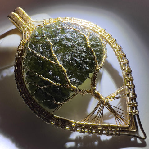 Statement Tree of Life Gold Pendant – 14.7g Chlum Moldavite