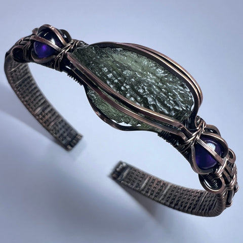 Moldavite & Amethyst Copper Bracelet | 1.82g | Maly Chlum