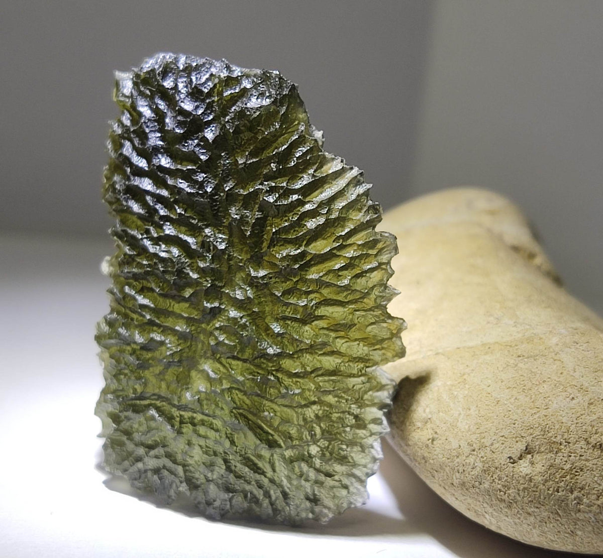 Moldavite 5.20gr - Pale, matte green