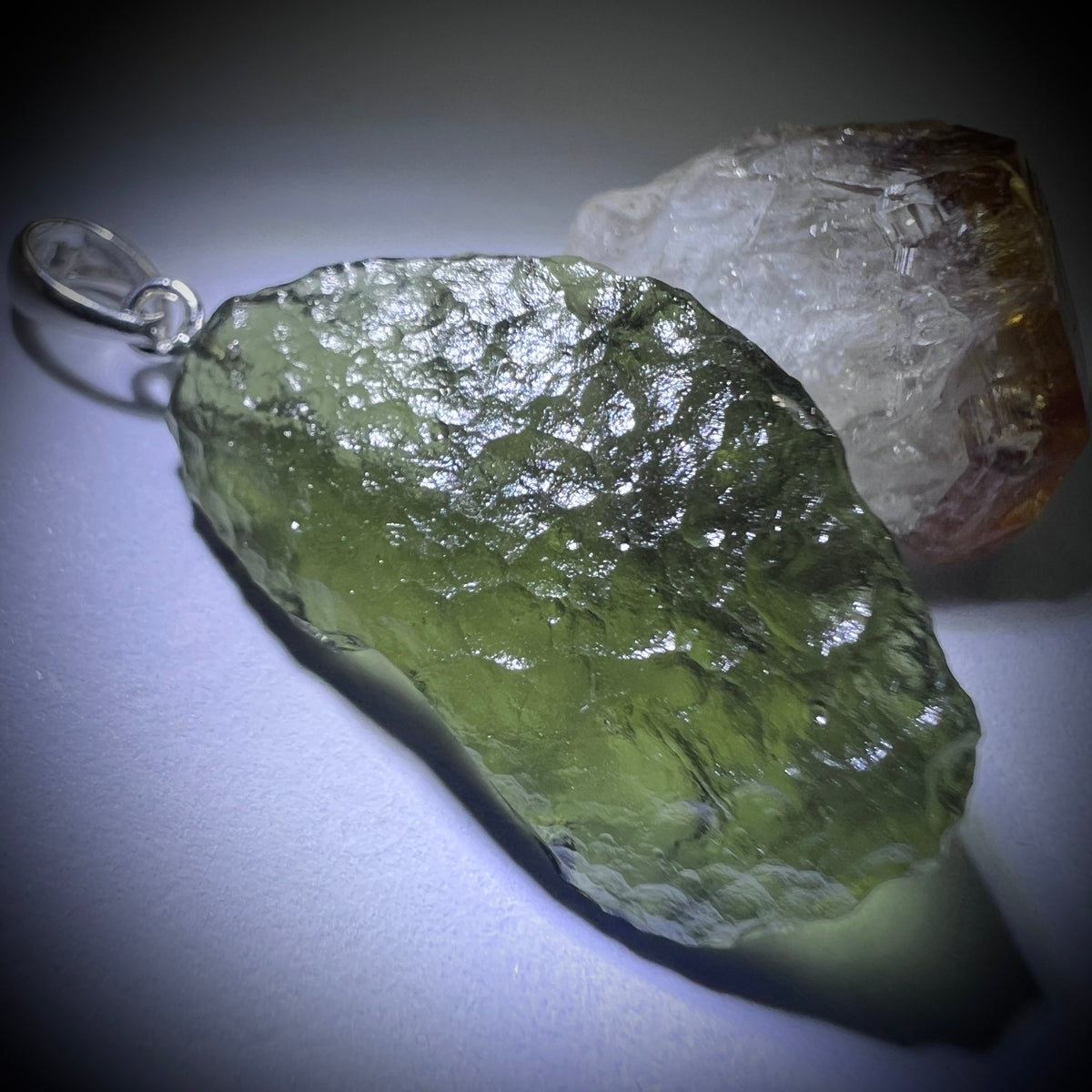 2.55g Moldavite Pendant