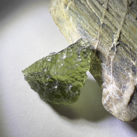 1.65g Chlum Moldavite