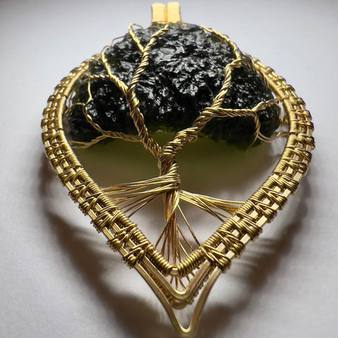 Statement Tree of Life Gold Pendant – 14.7g Chlum Moldavite