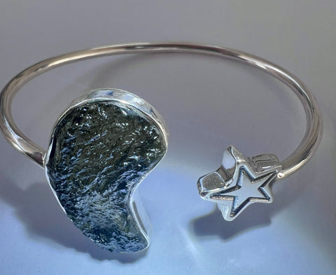 Celestial 2.66g Moldavite & Star Open Bracelet in Sterling Silver