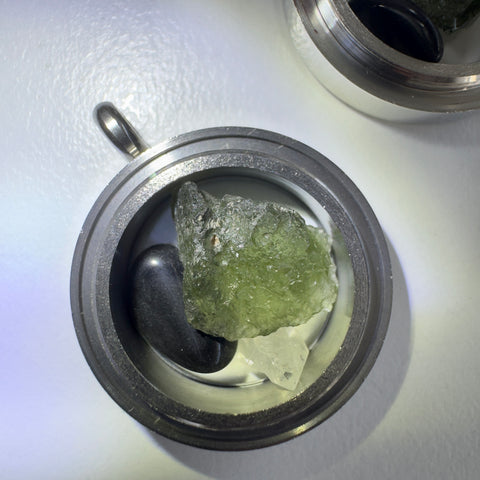 Moldavite, Herkimer & NZ Obsidian Locket | 25mm | Chlum