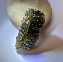 4.95g Moldavite