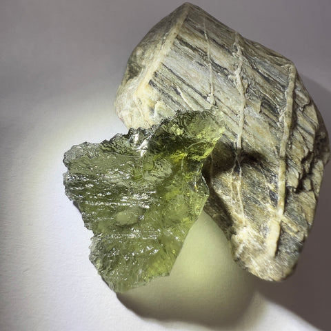 2.59g Chlum Moldavite