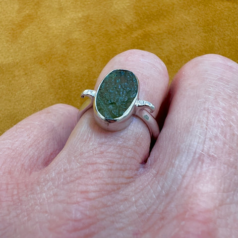 Contemporary Sterling Silver Moldavite Ring | Size 6 | Chlum