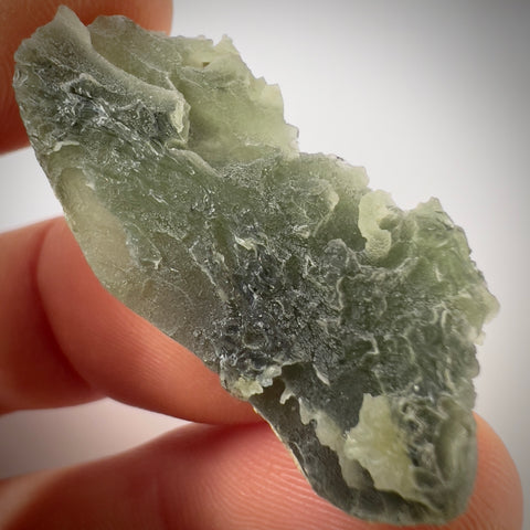 "Frosty" Moldavite | 6.88g | Brusna