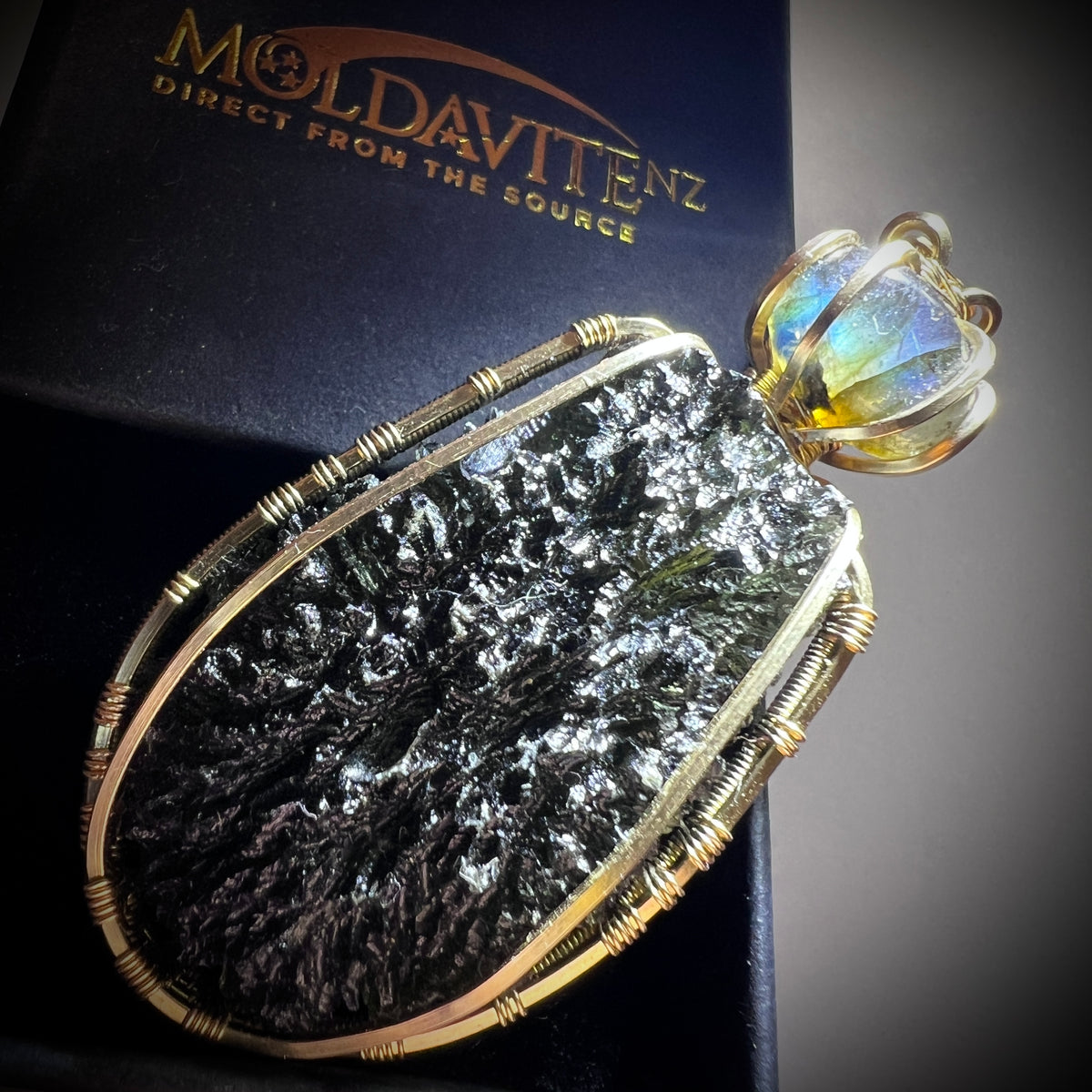 14k Gold-Fill pendant I 11.01g I Maly Chlum