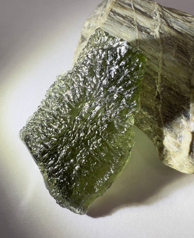 7.42g Nesmen Les Moldavite