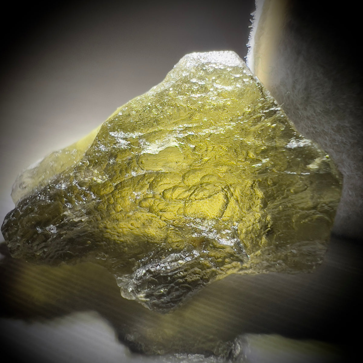 4.39g Moldavite - Chlum Silazka