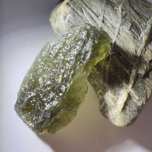 Raw Moldavite | 3.18g | Marouskovo Pole