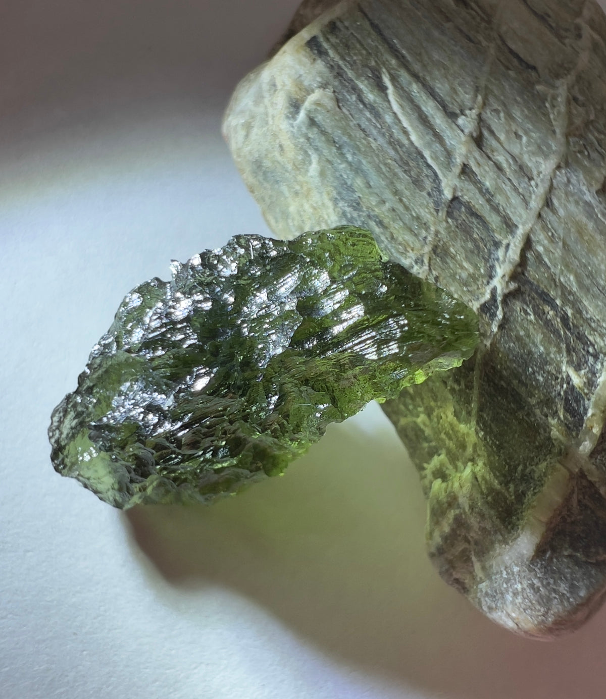 2.64g Chlum Moldavite