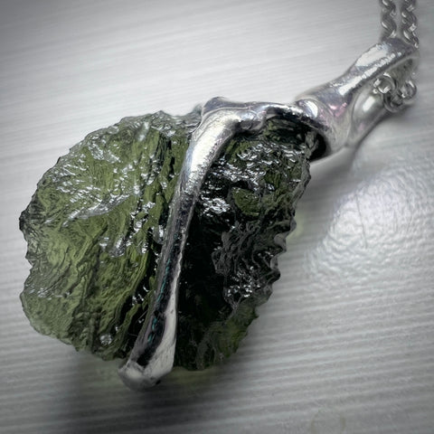 Soft Soldered Moldavite Necklace 1.9g Maly Chlum