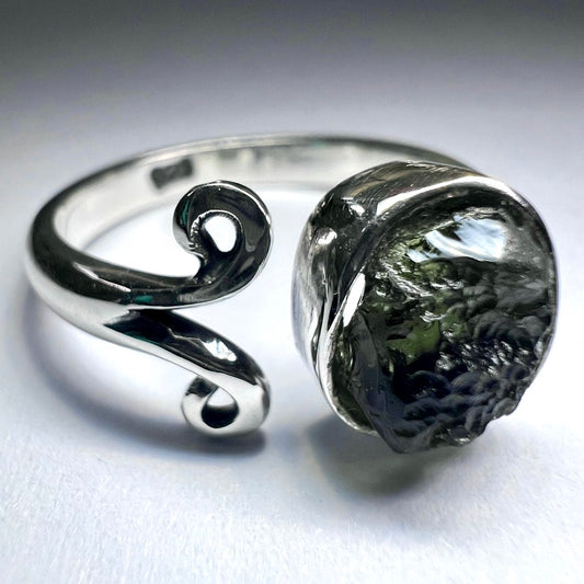 Swirl Sterling Silver Moldavite Ring – Size 8.5