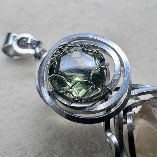 Faceted Moldavite & LDG Pendant I 0.7ct I Chlum