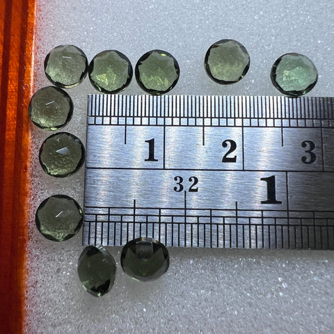 Faceted Moldavite I 0.7ct I Chlum