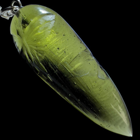 Moldavite Pendulum 2.5g, Butterfly Motif.