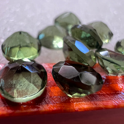 Faceted Moldavite I 0.7ct I Chlum