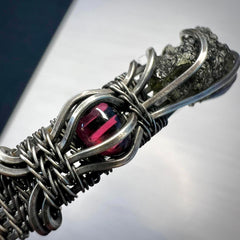 Moldavite/Silver Bracelet with Garnet Accents - (S/M Adjustable)