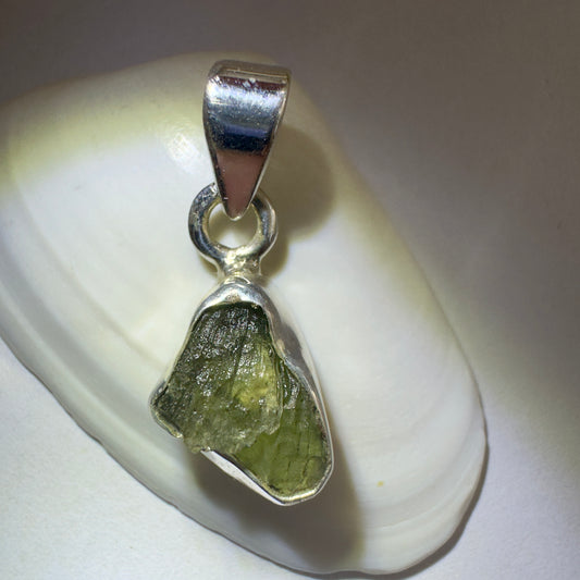 Sterling Silver Moldavite Pendant | 1.66g | Chlum